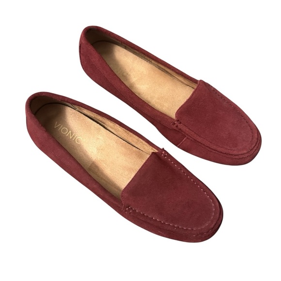 Vionic Debbie Burgundy Suede Loafers Size 11 Wide - Picture 1 of 5